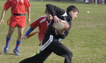 Imagini dintr-un meci de rugby-tag
