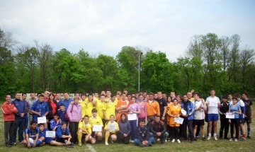 Participantii la competitille organizate de FRR