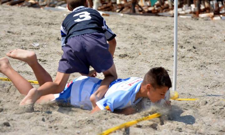 „Oval 5 Beach Rugby Romania” editia 2016, si-a desemnat castigatoarele.