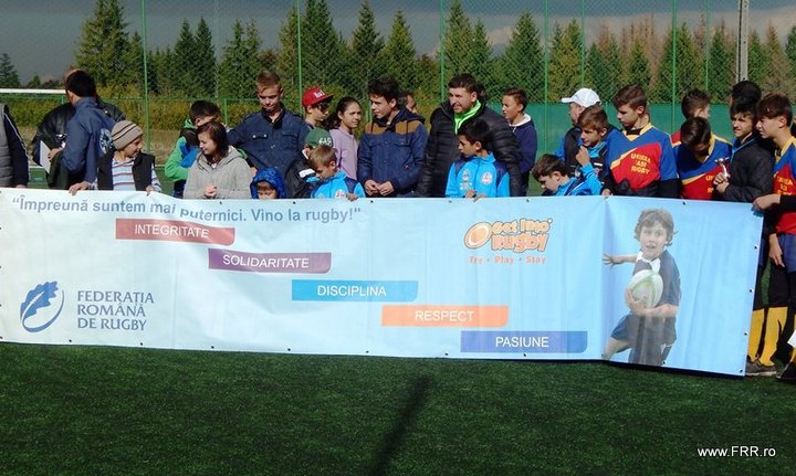 216 copii au jucat rugby la Trofeul "Viorel Lucaci".